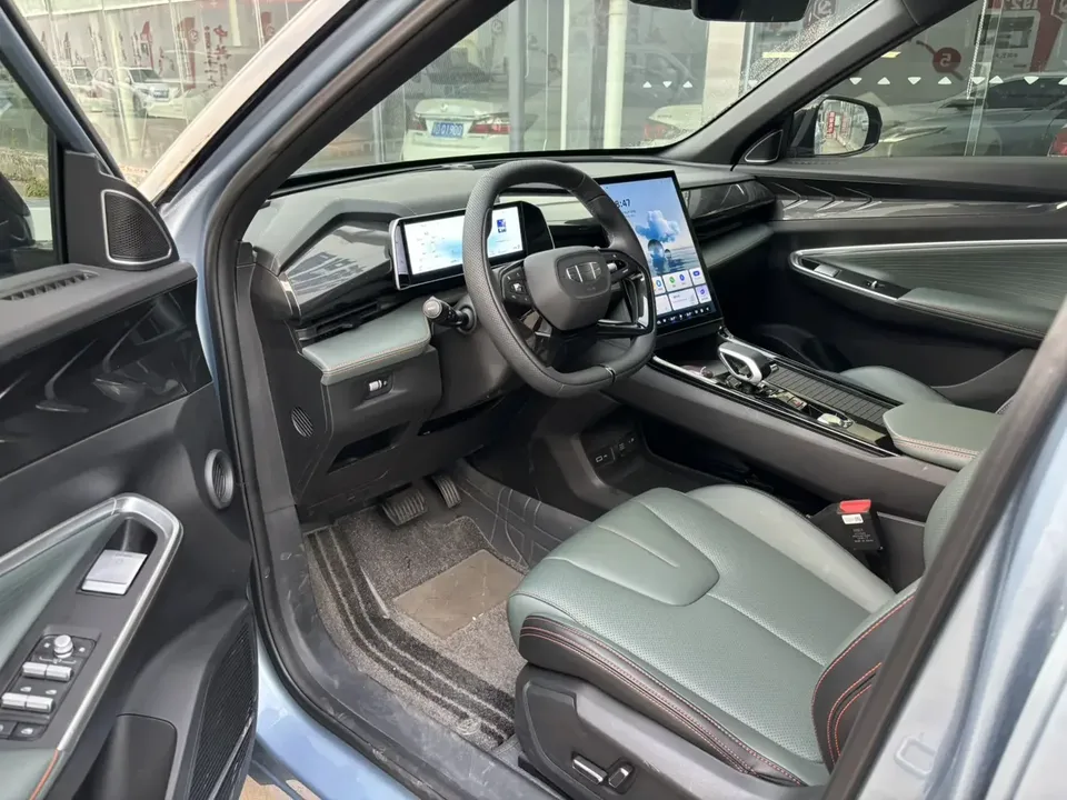 Geely Atlas Boyue 2024 1.5TD Smart Link+ 2025 — thumbnail 4