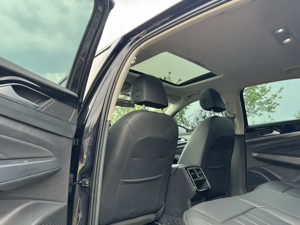 Volkswagen Passat Passat 2022 280TSI Star Elite Edition 2022 — thumbnail 2