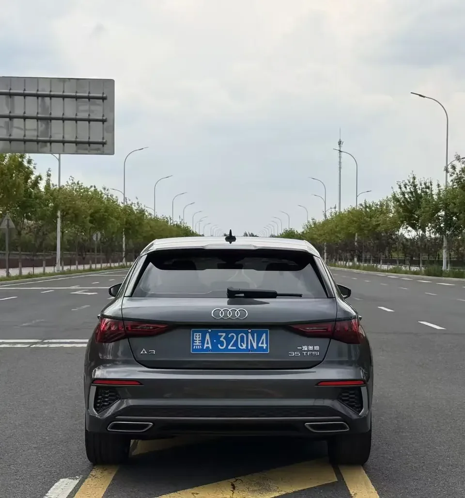 Audi A3 Audi A3 2023 Sportback 35 TFSI Stylish and sporty 2023 — thumbnail 2