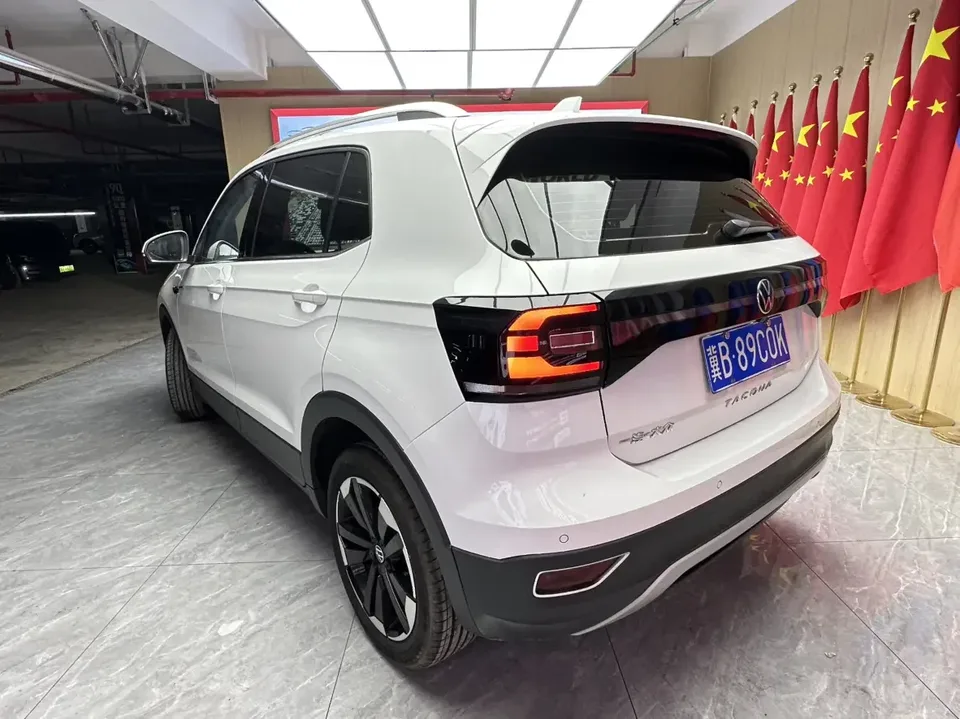 Volkswagen Explore the shadows Explore the shadows 2021 1.5L Automatic Joy-Link Edition 2022 — thumbnail 2