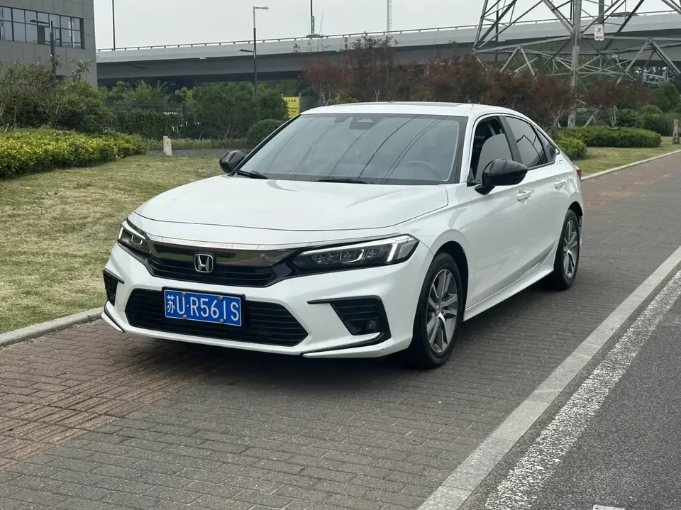Honda CIVIC Civic 2022 240TURBO CVT Dynamic C-position Special Edition 2022 — photo 1, buy with delivery to Moscow
