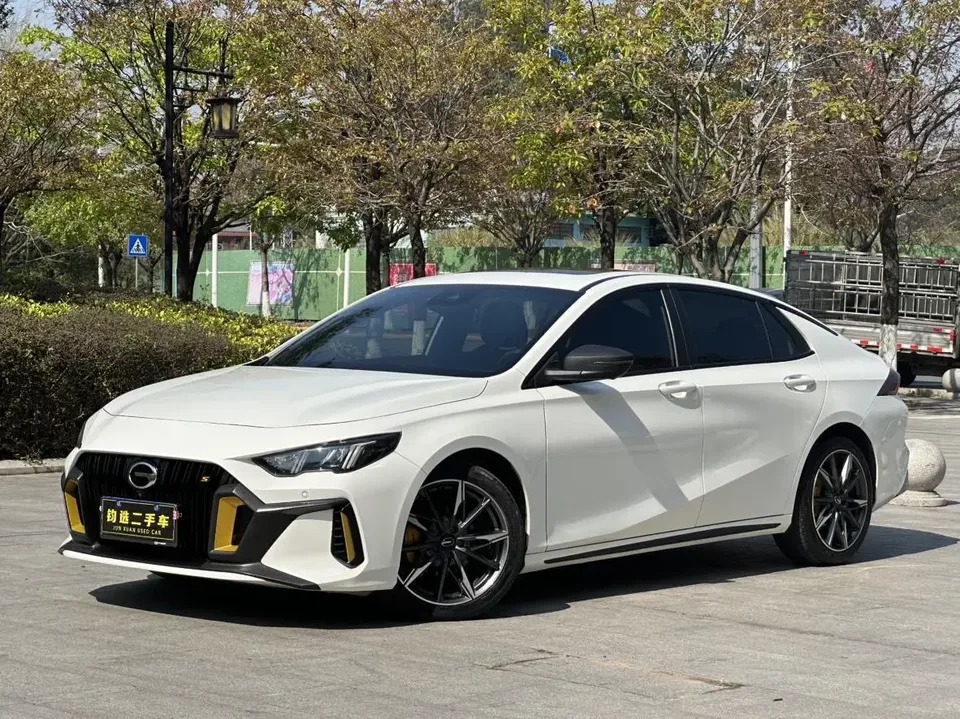 GAC Trumpchi Empow Shadow Leopard 2023 270T DCT J16 version 2024 — photo 1, buy with delivery to Moscow