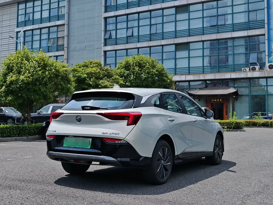 Buick Micro blue 6 Micro blue 6 2023 430km Enjoy Edition 2023 — миниатюра 2