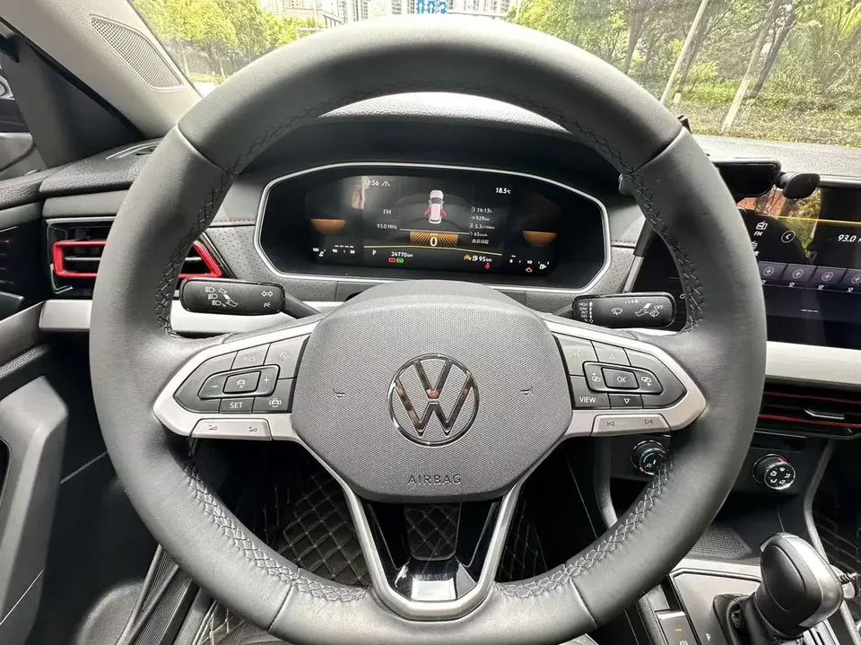 Volkswagen Lavida Lavida 2026 300TSI DSG Starry Sky Edition 2025 — миниатюра 3