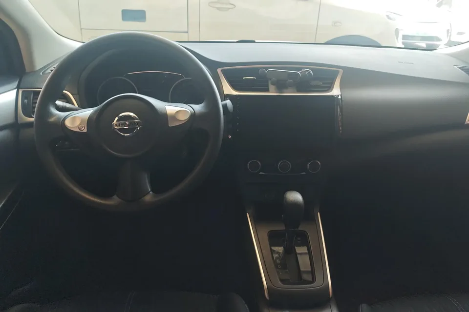 Nissan Sylphy Sylphy 2022 Modified classic 1.6 XE CVT comfort version 2023 — thumbnail 4