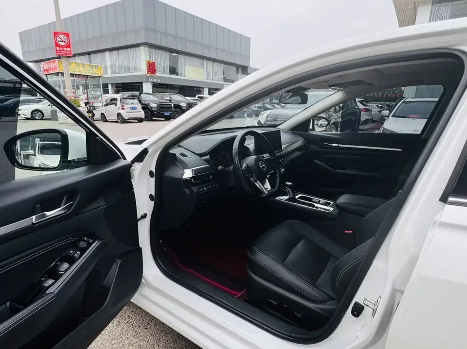 Nissan Altima Sound of nature 2025 2.0L XL-TLS Enjoy Edition 2024 — миниатюра 4