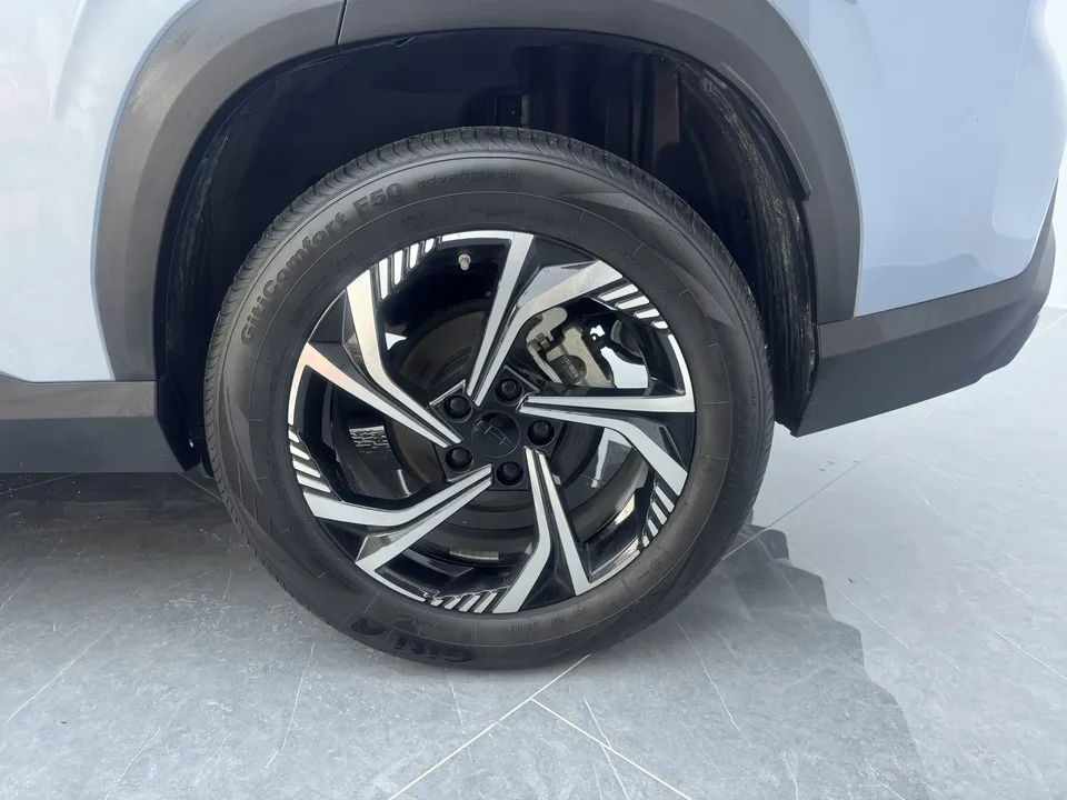 Geely Atlas Boyue 2023 Boyue COOL 1.5T Smart Link+ 2024 — thumbnail 3