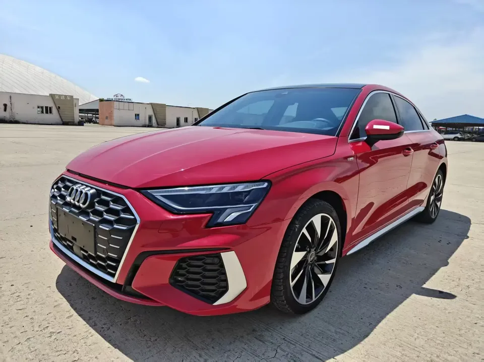 Audi A3 Audi A3 2023 A3L Limousine 35 TFSI facelift: stylish and sporty 2023 — photo 1, buy with delivery to Moscow