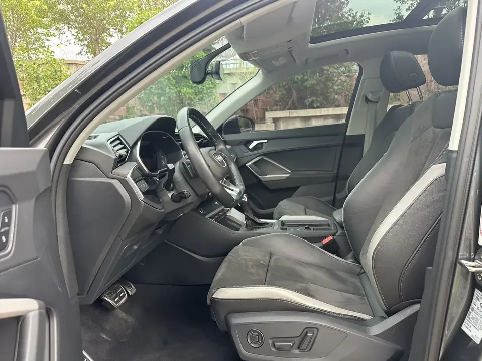 Audi Q3 Audi Q3 2022 35 TFSI Stylish Dynamic 2022 — thumbnail 4