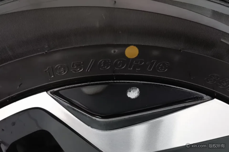 BYD Dolphin dolphin 2025 Smart Driving Edition 420KM Free Edition 2025 — thumbnail 3