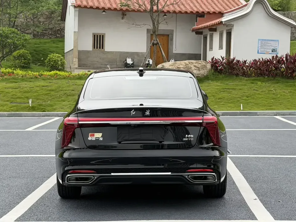 Hongqi H5 Hongqi H5 2024 1.5T DCT Zhilian Qiyun Edition 2024 — thumbnail 2