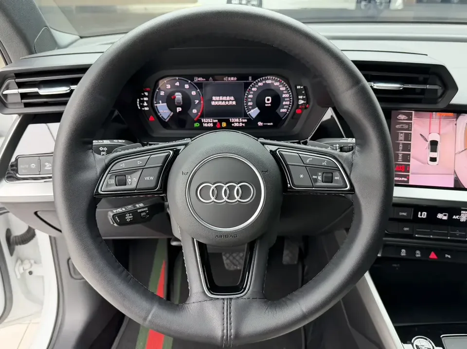 Audi A3 Audi A3 2022 Sportback 35 TFSI Stylish and sporty 2022 — thumbnail 3