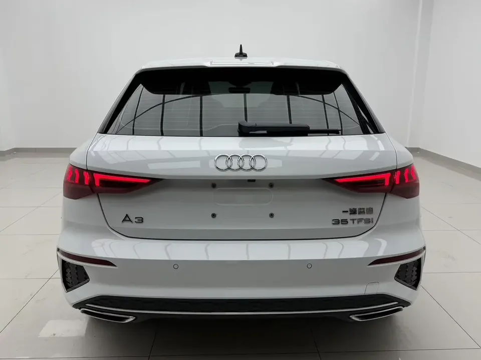 Audi A3 Audi A3 2022 Sportback 35 TFSI Stylish and sporty 2022 — thumbnail 5