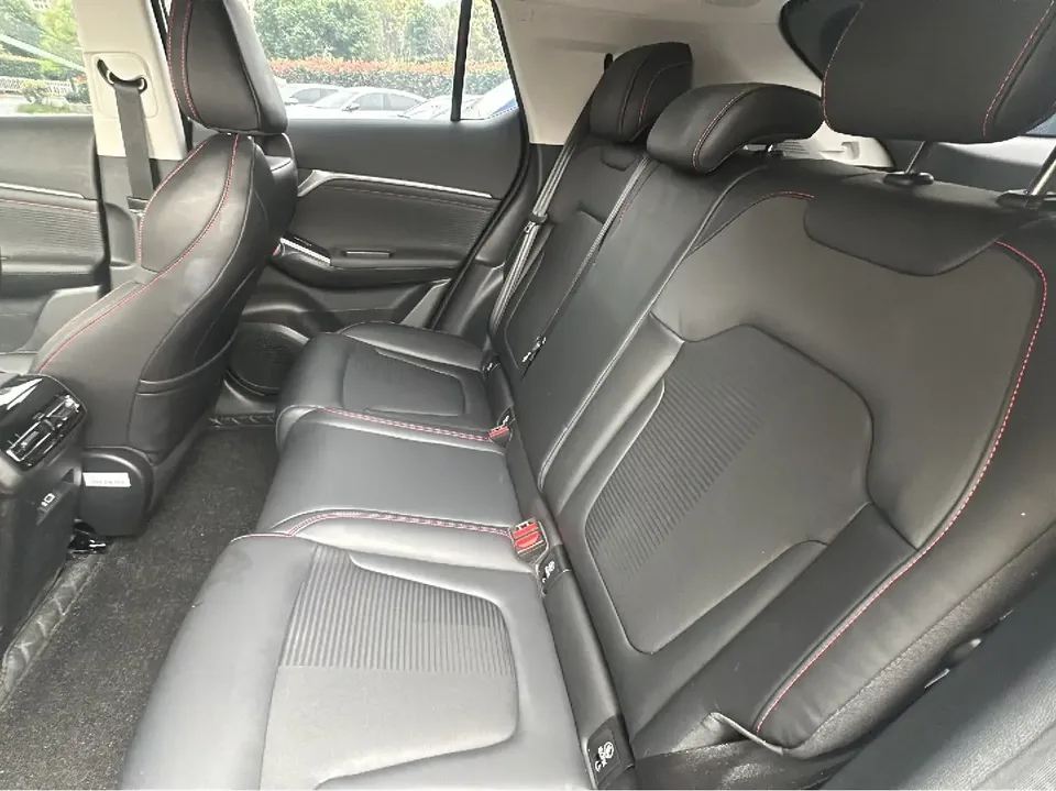 GAC Trumpchi Empow shadowcool 2022 1.5T Supernova Pro Edition 2023 — thumbnail 3