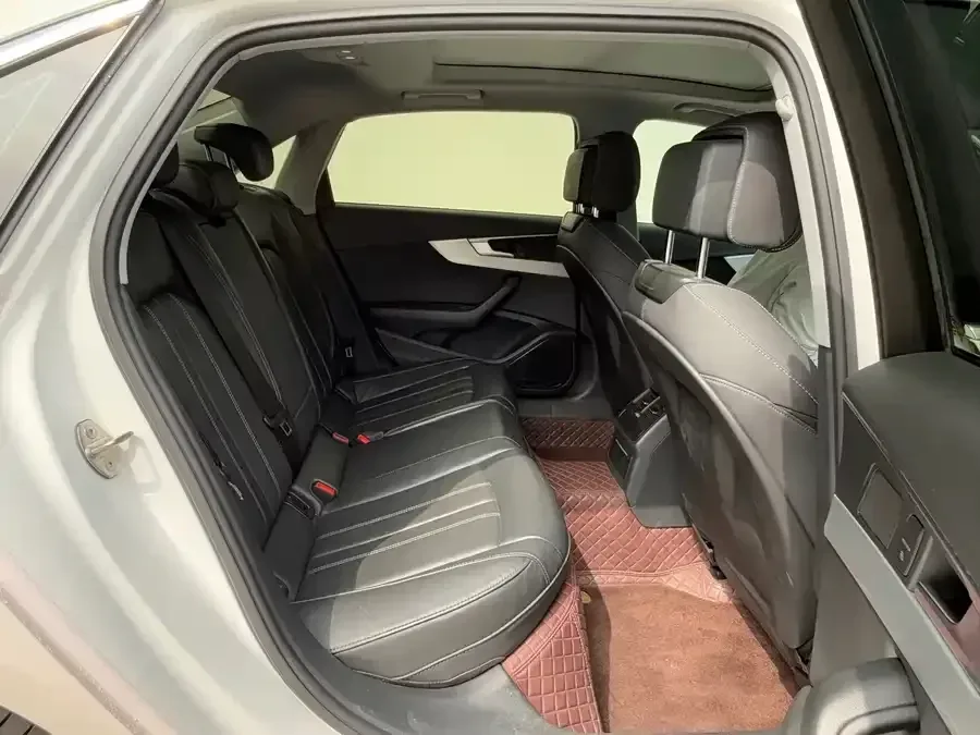 Audi a4 l Audi A4L 2022 35 TFSI Stylish Dynamic 2022 — thumbnail 5