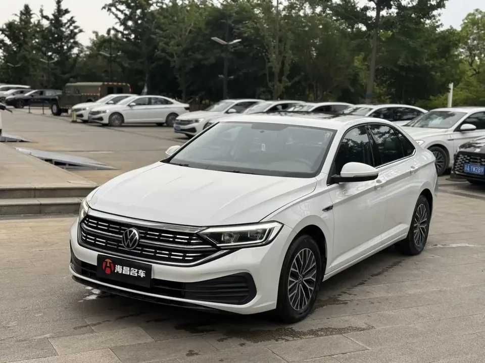 Volkswagen Sagitar Sagitar 2024 200TSI DSG Flying Edition 2024 — photo 1, buy with delivery to Moscow