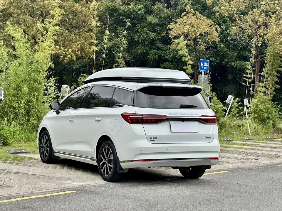 BYD Song MAX DM Song MAX DM 2022 DM-i 105KM Executive Edition 2022 — thumbnail 2
