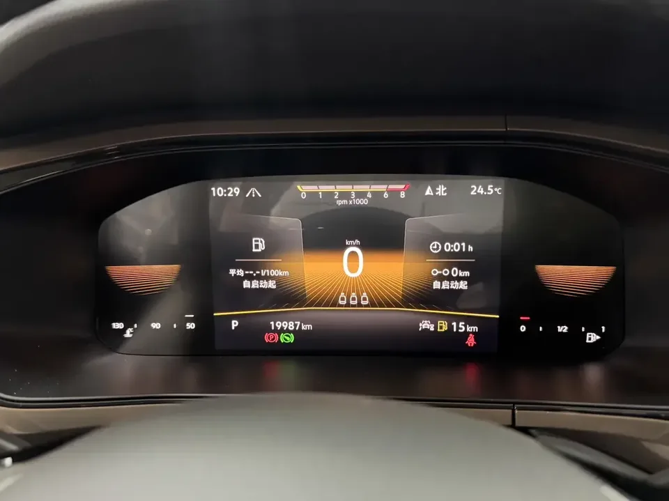 Volkswagen Tharu tuyue 2022 280TSI 2WD Deluxe Edition 2022 — thumbnail 3