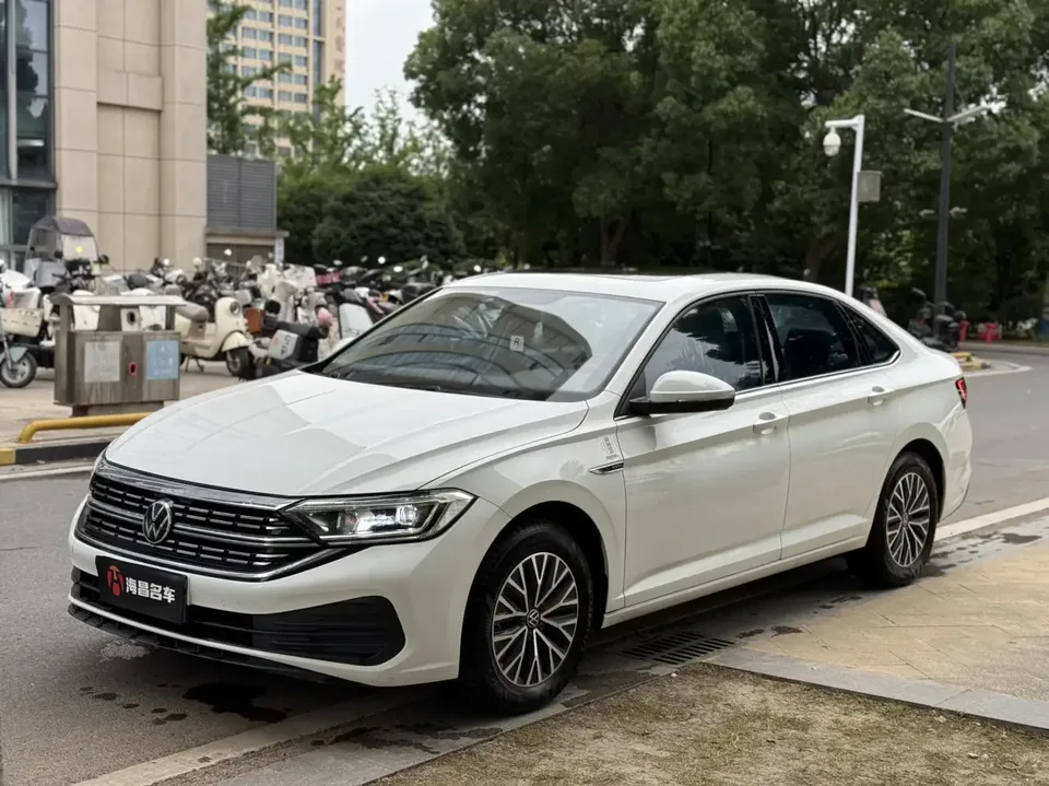 Volkswagen Sagitar Sagitar 2024 200TSI DSG Flying Edition 2024 — photo 1, buy with delivery to Moscow