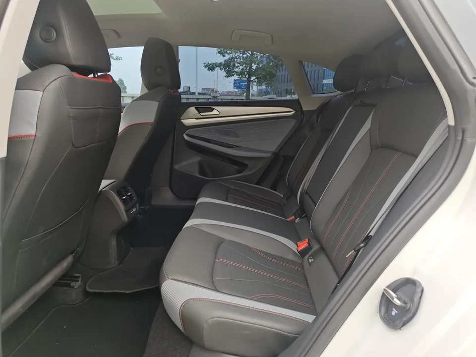 Volkswagen Lamando Lingdu 2024 Lingdu L 280TSI DSG Cool Edition 2024 — thumbnail 3