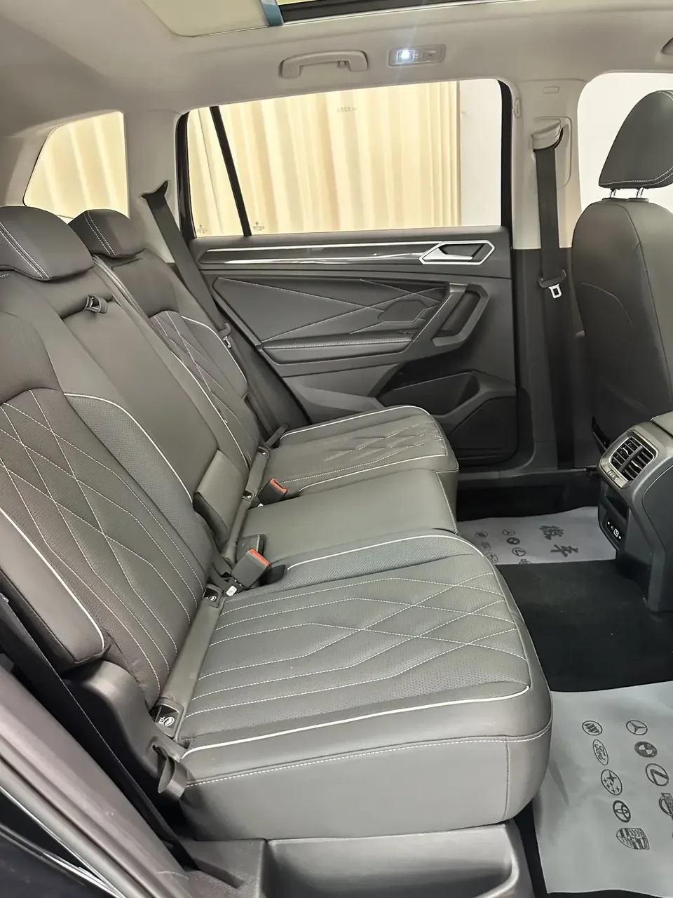 Volkswagen Tiguan L Tiguan L 2023 280TSI Limited Edition 2023 — thumbnail 3