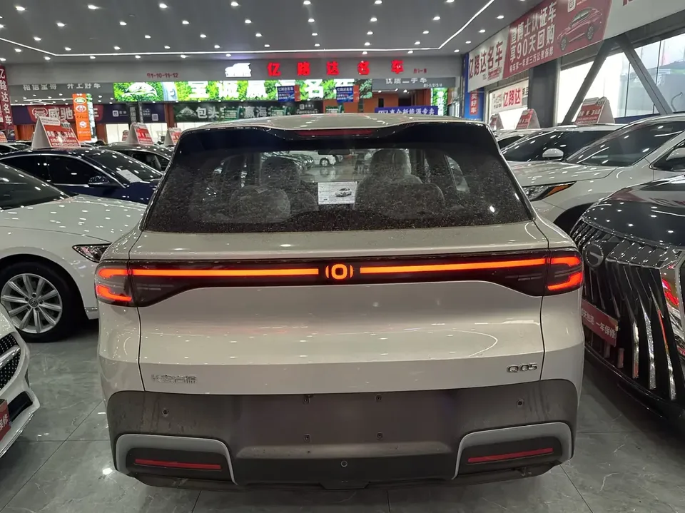 Changan Qiyuan Q05 Changan Qiyuan Q05 2026 405 Air 2026 — thumbnail 4
