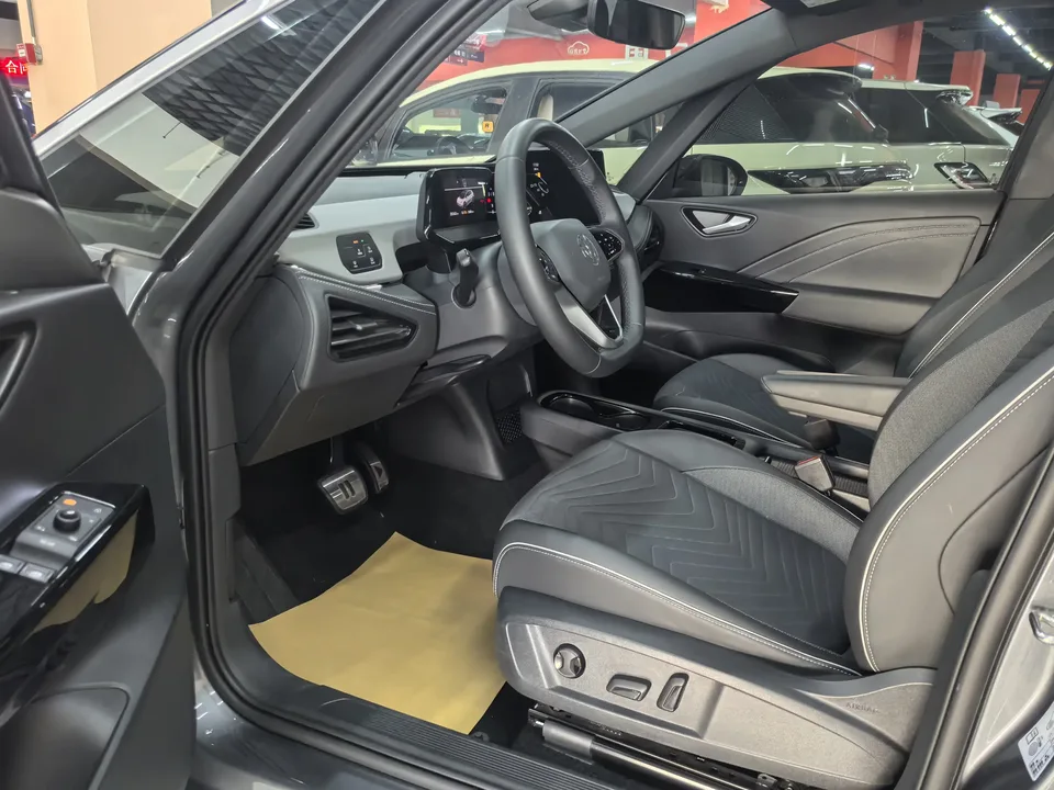 Volkswagen ID.3 Volkswagen ID.3 2024 Outstanding Edition 2024 — thumbnail 5