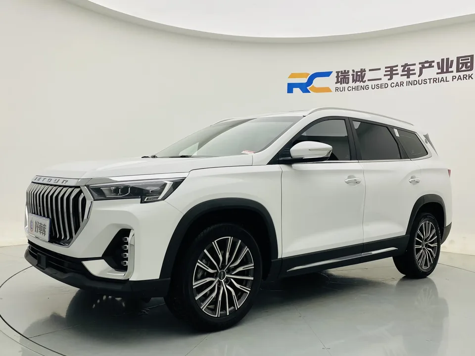 Jetour Jietu X90 PLUS Jietu X90 PLUS 2024 1.6TD DCT Villa 2024 — photo 1, buy with delivery to Moscow