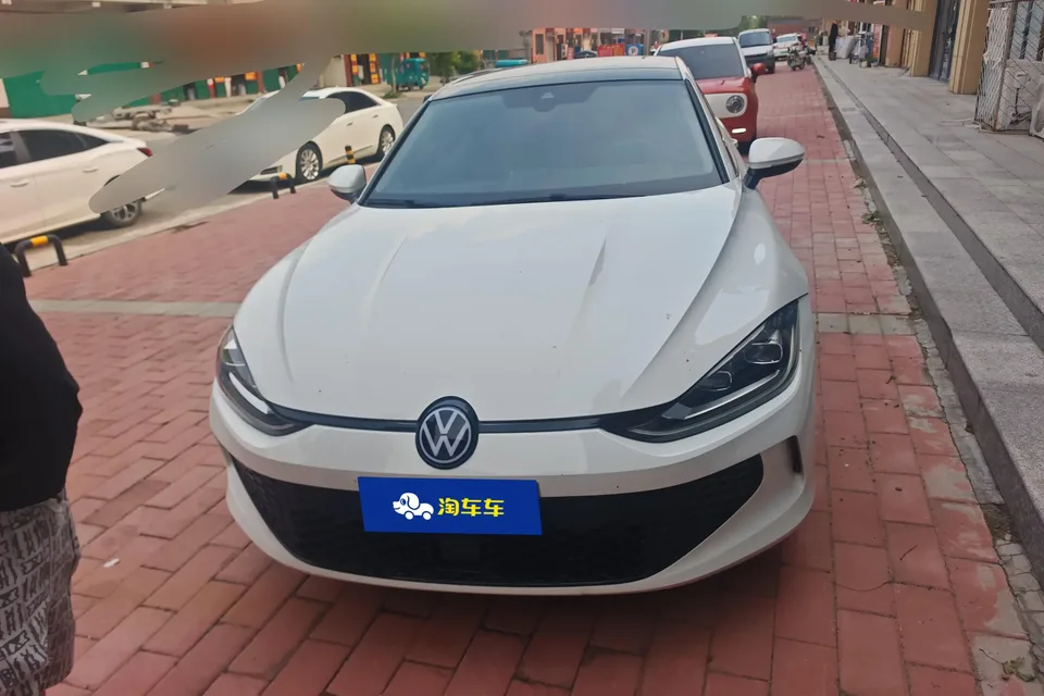 Volkswagen Lamando Lingdu 2022 Lingdu L 280TSI DSG Hot Edition 2023 — photo 1, buy with delivery to Moscow