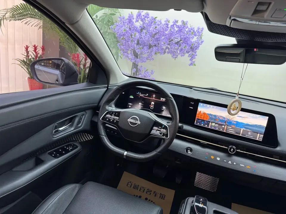 Nissan Ariya ARIYA ARIYA 2022 Two-wheel drive long-range top version 2022 — миниатюра 4
