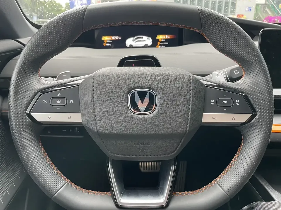 Changan UNI-V Changan UNI-V 2024 1.5T Premium Sports 2024 — thumbnail 3