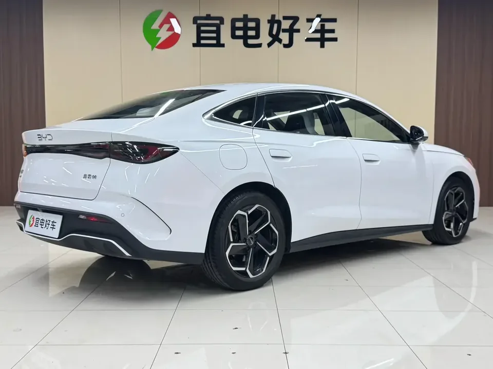 BYD Seal 06DM Seal 06DM 2024 DM-i 120KM Flagship 2024 — thumbnail 2