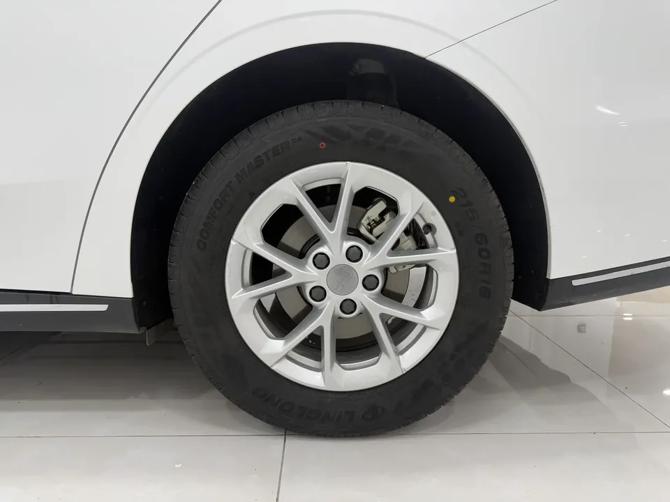 Geely Galaxy Star 6 Galaxy Star 6 2026 60km Exploration Edition 2025 — thumbnail 3