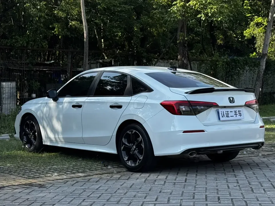 Honda CIVIC Civic 2022 240TURBO CVT Fuel Edition 2024 — миниатюра 2