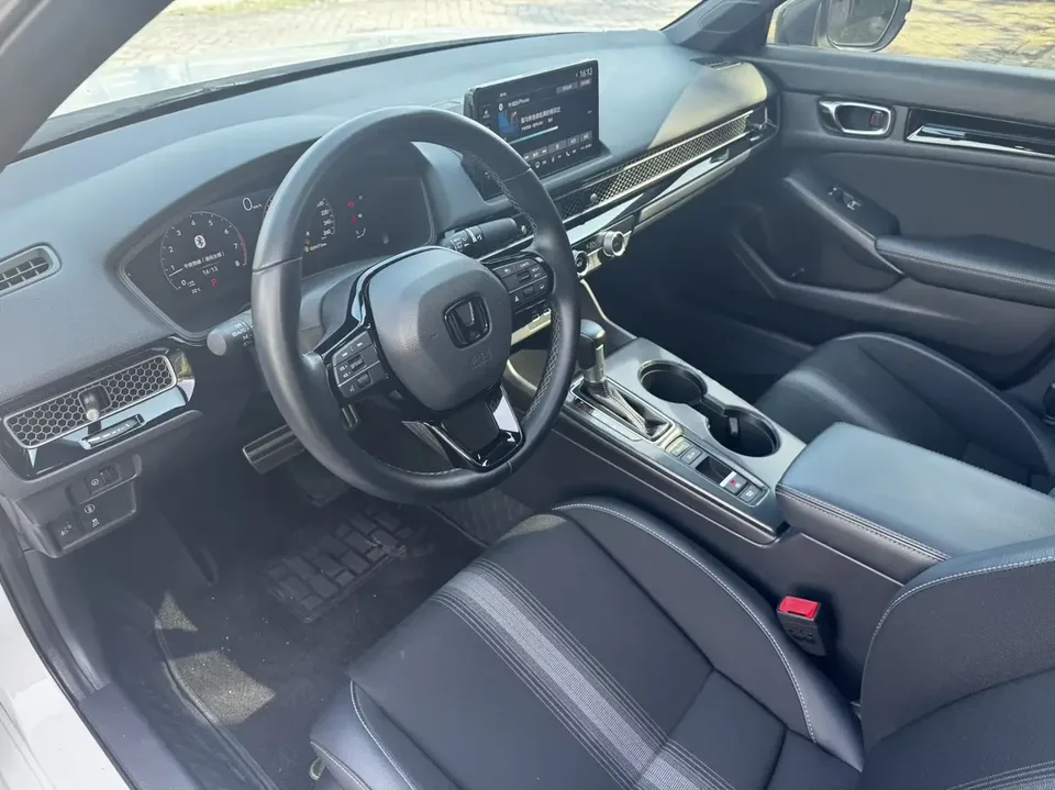 Honda CIVIC Civic 2022 240TURBO CVT Fuel Edition 2024 — миниатюра 3