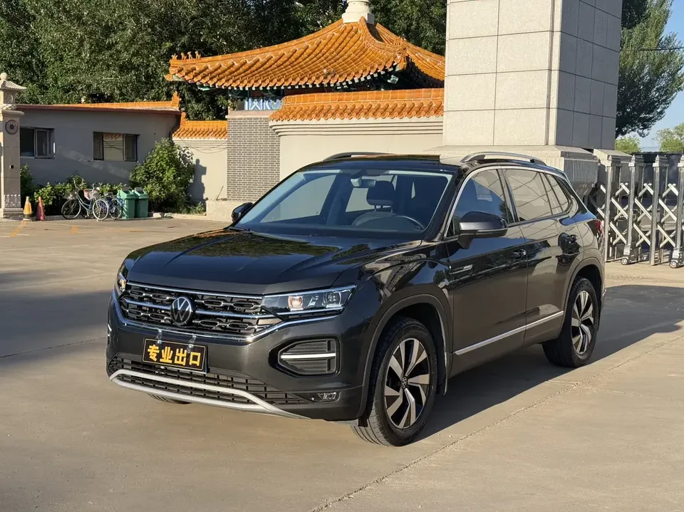 Volkswagen Tayron Tanyue 2022 280TSI 2WD Luxury Smart Edition 2022 — фото 1, купить с доставкой в Москву