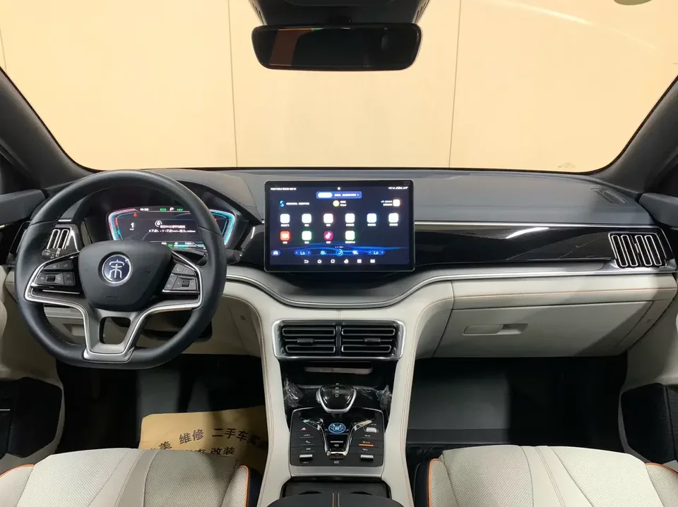 BYD Song PLUS DM Song PLUS DM 2021 DM-i 110KM 2WD Flagship PLUS 2023 — thumbnail 3