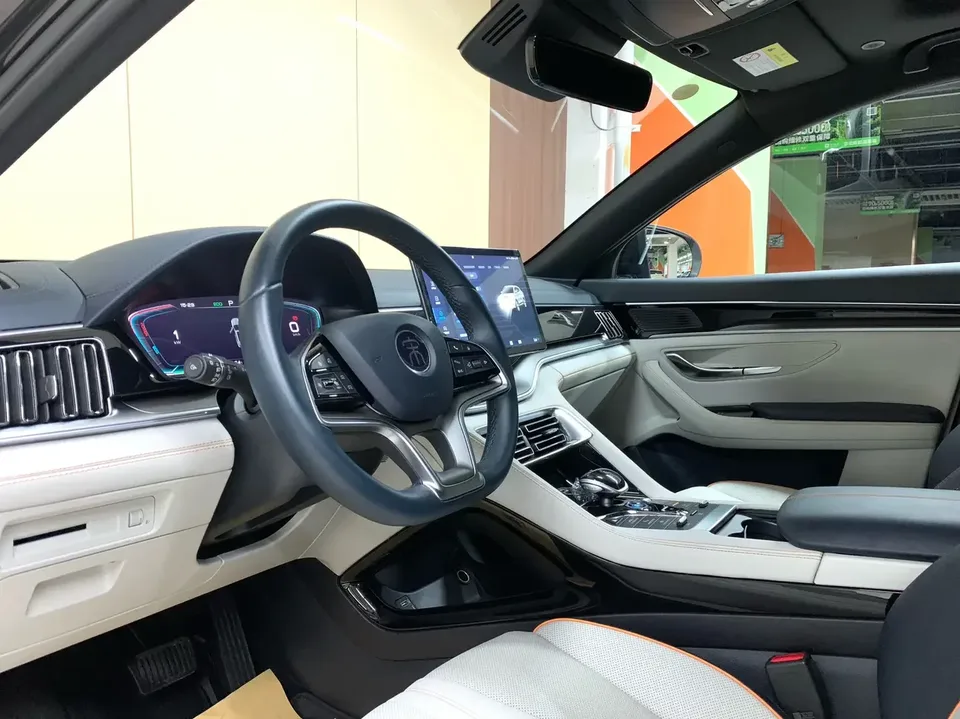 BYD Song PLUS DM Song PLUS DM 2021 DM-i 110KM 2WD Flagship PLUS 2023 — thumbnail 4