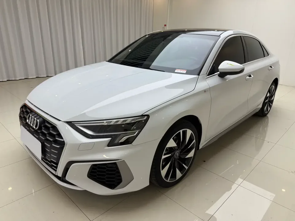 Audi A3 Audi A3 2022 A3L Limousine 35 TFSI Stylish Sports 2022 — photo 1, buy with delivery to Moscow