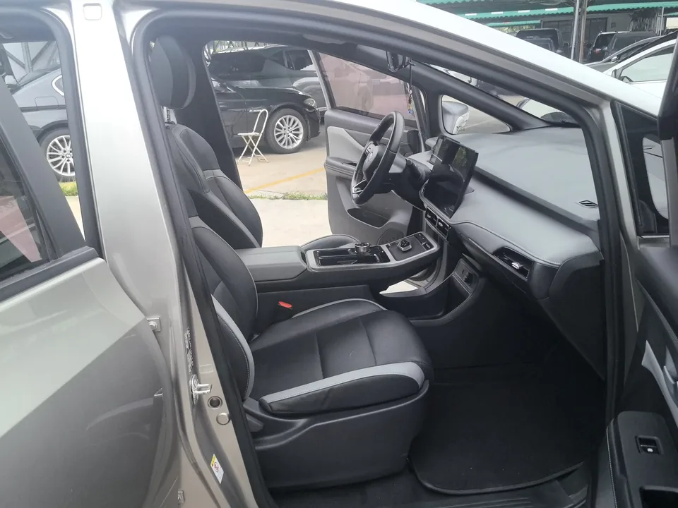 HYCAN Hechuang Z03 Hechuang Z03 2022 620 Cool Edition 76.8kWh 2023 — миниатюра 4