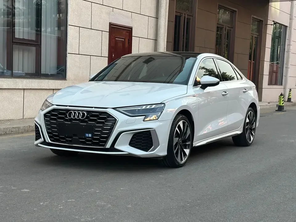 Audi A3 Audi A3 2023 A3L Limousine 35 TFSI facelift: stylish and sporty 2023 — photo 1, buy with delivery to Moscow