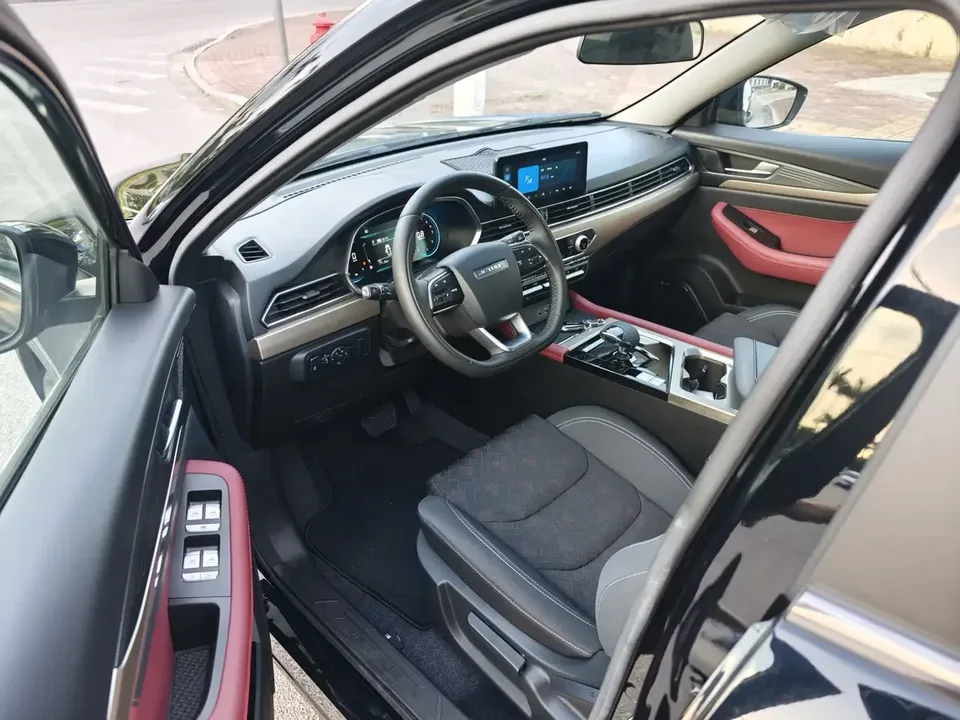 Jetour Jietu X70 Jietu X70 2023 1.5T DCT Dream Edition 7 Seaters 2024 — thumbnail 5