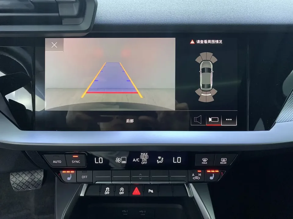 Audi A3 Audi A3 2023 A3L Limousine 35 TFSI facelift: stylish and sporty 2023 — thumbnail 4