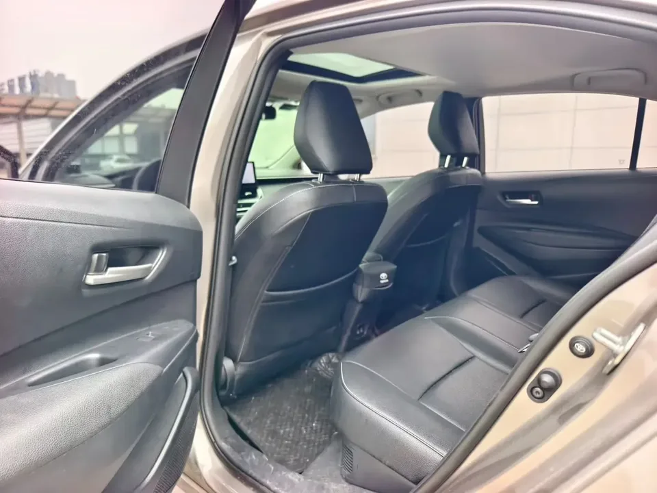 Toyota Corolla Corolla 2024 Intelligent Electric Hybrid Dual Engine 1.8L E-CVT Elite Edition 2024 — thumbnail 3