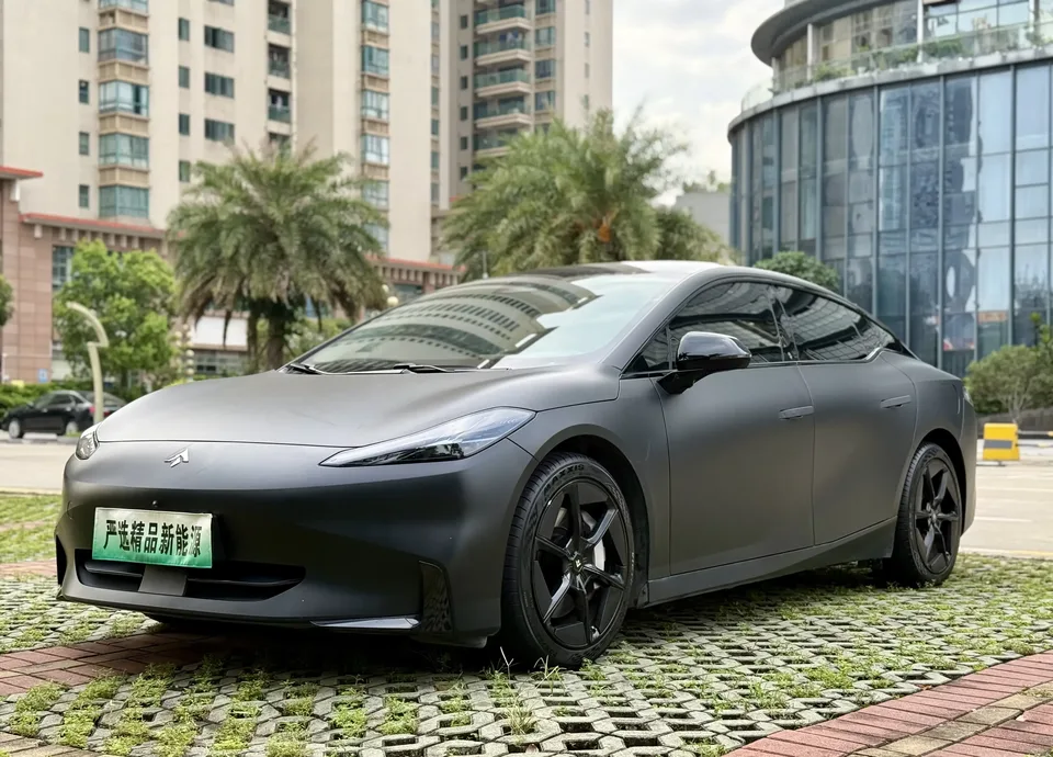 GAC Trumpchi Haobo Haopin GT Haopin GT 2023 710 rear-wheel drive supercharged version of ternary lithium 2024 — photo 1, buy with delivery to Moscow