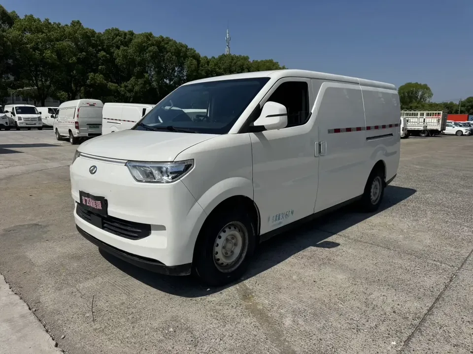 Ruichi EC75 Rich EC75 2024 Freight Pioneer I 50.38kWh 2024 — photo 1, buy with delivery to Moscow