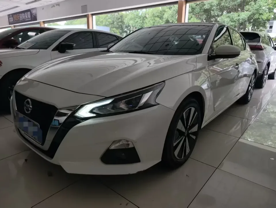 Nissan Altima Sound of nature 2021 2.0L XL Comfort Edition 2022 — photo 1, buy with delivery to Moscow