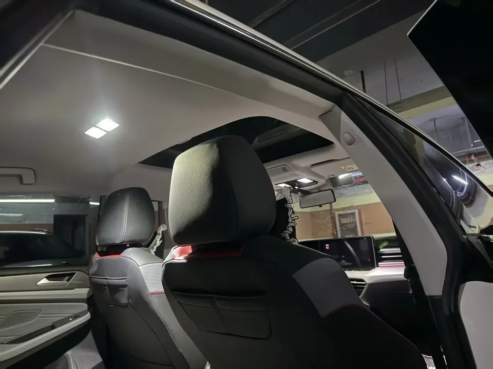 Volkswagen Lamando Lingdu 2022 Lingdu L 280TSI DSG Cool Edition 2022 — thumbnail 3