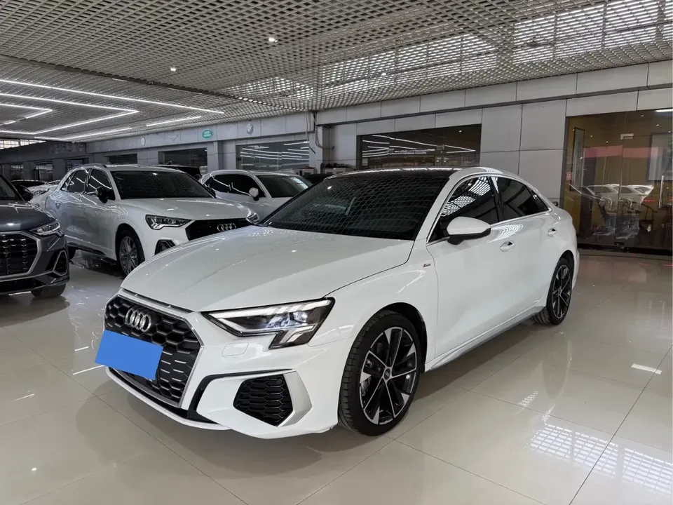Audi A3 Audi A3 2023 A3L Limousine 35 TFSI Stylish Sports 2023 — photo 1, buy with delivery to Moscow