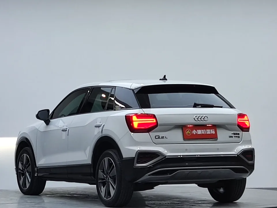 Audi Q2L Audi Q2L 2022 35 TFSI Stylish and Elegant 2022 — thumbnail 2